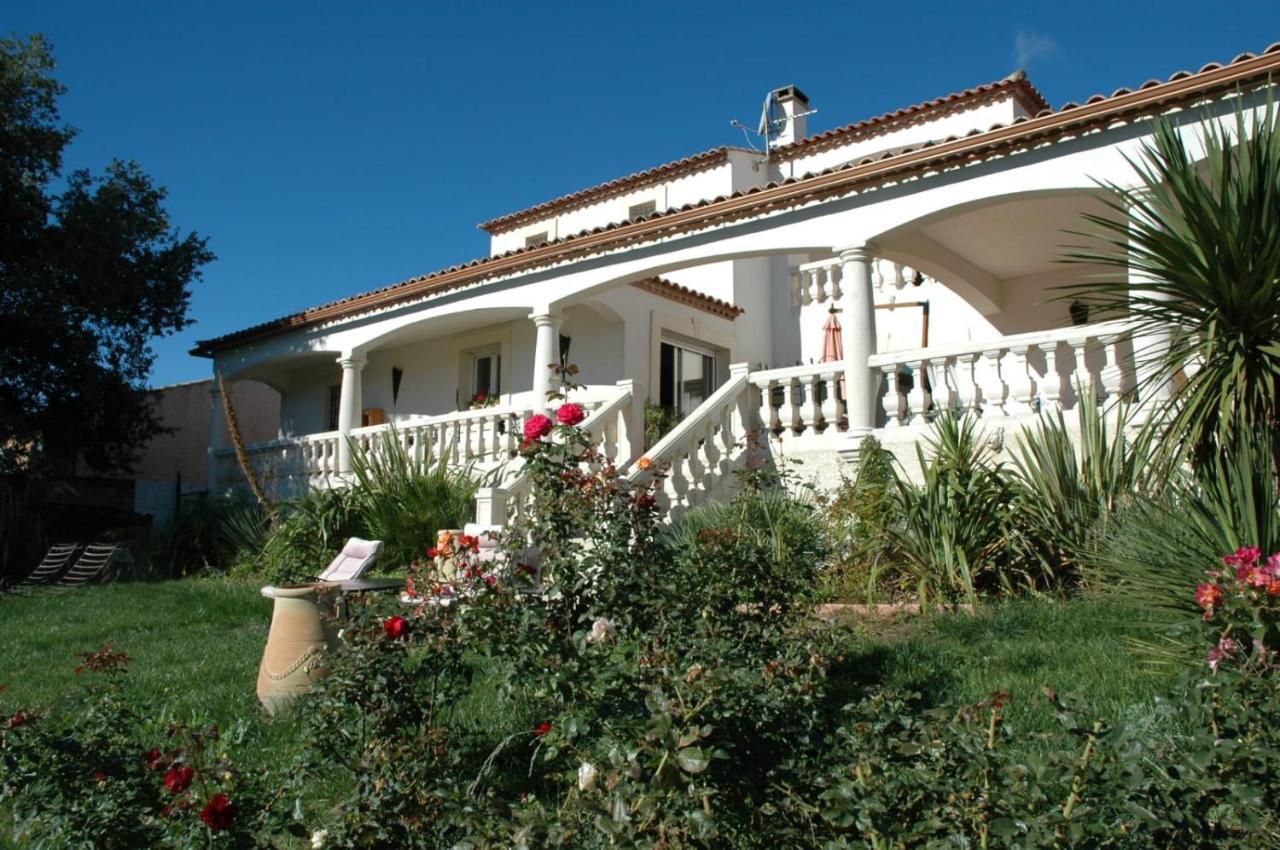 Villa Chiara Magalas Exterior photo